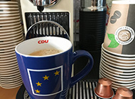Kaffeetasse mit EU-Logo