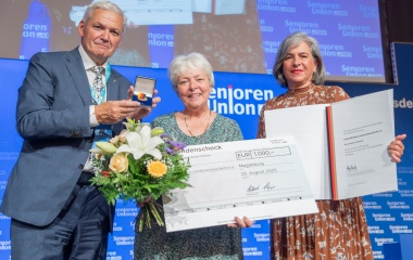 Verleihung der „Goldenen Medaille"