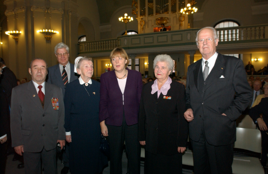 Verleihung der „Goldenen Medaille"