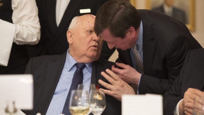 Verleihung der „Goldenen Medaille"